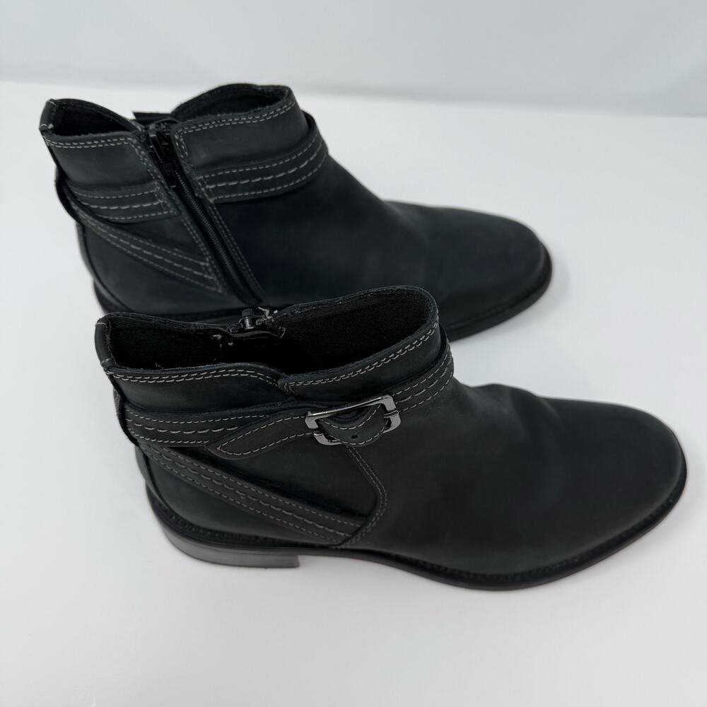 Clarks Collection Boots Women's 10 Black Leather Maye Strap Ankle Bootie Preppy - Picture 3 of 14
